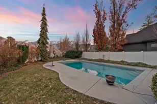 2439 E Woodwillow Circle, Salt Lake City, UT 84109 - Photo 42