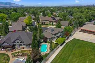 2439 E Woodwillow Circle, Salt Lake City, UT 84109 - Photo 46