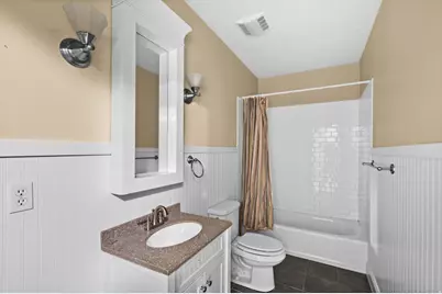 2439 E Woodwillow Cir, Salt Lake City, UT 84109 - Photo 34