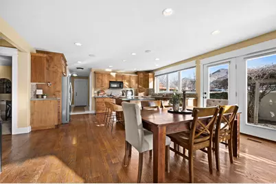 2439 E Woodwillow Cir, Salt Lake City, UT 84109 - Photo 12