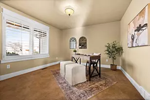 2439 E Woodwillow Circle, Salt Lake City, UT 84109 - Photo 22