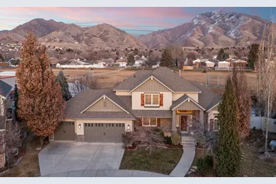2439 E Woodwillow Cir, Salt Lake City, UT 84109 - Photo 46