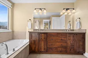 2439 E Woodwillow Circle, Salt Lake City, UT 84109 - Photo 26