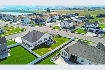 590 S 400 E, Hyrum, UT 84319 - Photo 46