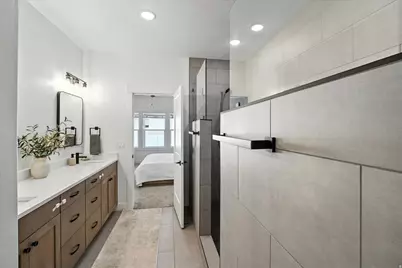 590 S 400 E, Hyrum, UT 84319 - Photo 14