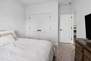 590 S 400 E, Hyrum, UT 84319 - Photo 18