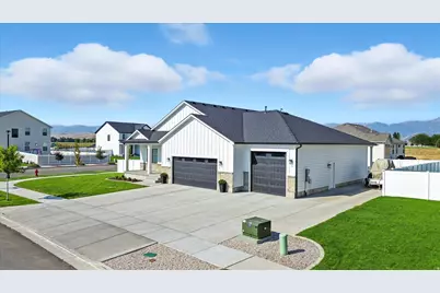 590 S 400 E, Hyrum, UT 84319 - Photo 38