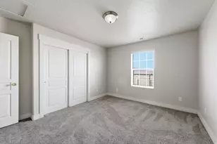 124 E Carbonell Way N, Saratoga Springs, UT 84045 - Photo 26