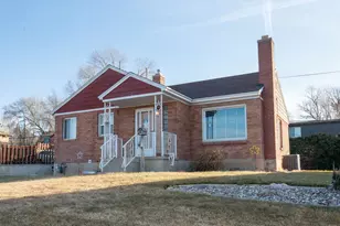 5468 S 2375 W, Roy, UT 84067 - Photo 2