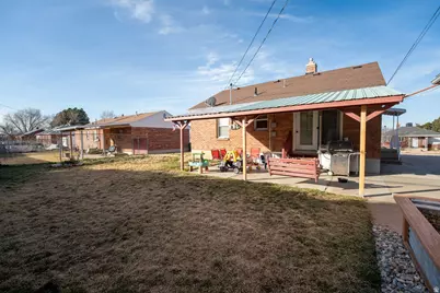 5468 S 2300 W, Roy, UT 84067 - Photo 18