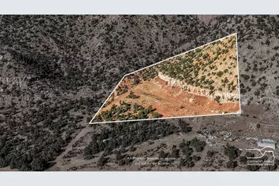 1542 Water Canyon Rd, Hildale, UT 84784 - Photo 8