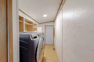 718 S State St, Genola, UT 84655 - Photo 12