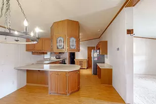 718 S State St, Genola, UT 84655 - Photo 4