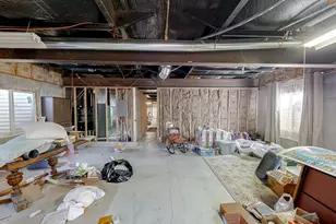 718 S State St, Genola, UT 84655 - Photo 18