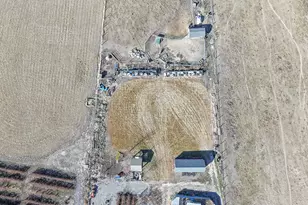 718 S State St, Genola, UT 84655 - Photo 36