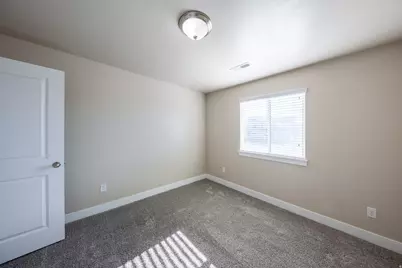 757 W Gallant Dr, Bluffdale, UT 84065 - Photo 10