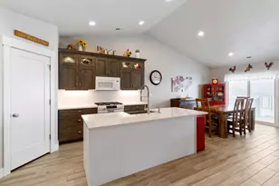 2023 W Grace Way, Layton, UT 84041 - Photo 10