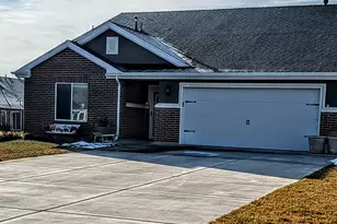 2023 W Grace Way, Layton, UT 84041 - Photo 2