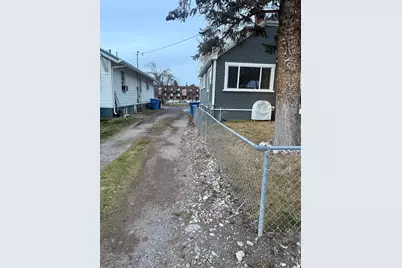 247 E 300 N, Logan, UT 84321 - Photo 8