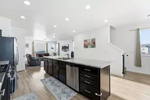 10847 S Big Meadow Dr, South Jordan, UT 84009 - Photo 6