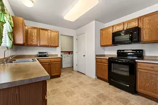 1776 E Church Way, Eagle Mountain, UT 84005 - Photo 10