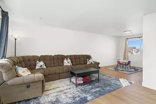 585 N 700 E, Nephi, UT 84648 - Photo 6