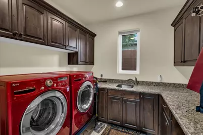 2864 E 1290 S, Saint George, UT 84790 - Photo 10