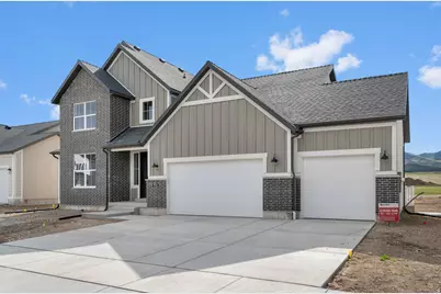 8916 S Smoky Hollow Rd, West Jordan, UT 84081 - Photo 2