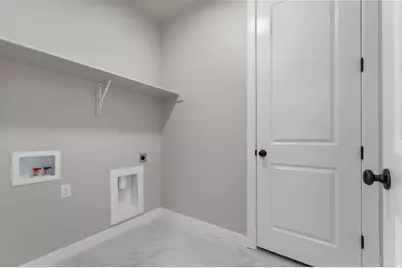 8916 S Smoky Hollow Rd, West Jordan, UT 84081 - Photo 16