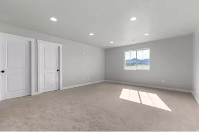 8916 S Smoky Hollow Rd, West Jordan, UT 84081 - Photo 26