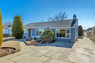 51 W 6025 S, Murray, UT 84107 - Photo 2