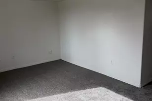 256 W 350 N, Vernal, UT 84078 - Photo 8