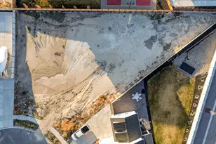 762 S 450 E, Lehi, UT 84043 - Photo 2