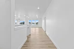 613 S 175 E, Hyde Park, UT 84318 - Photo 2