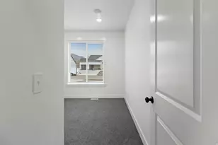 613 S 175 E, Hyde Park, UT 84318 - Photo 24