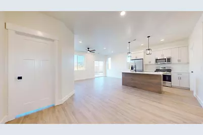 2772 N Clark Pkwy, Cedar City, UT 84721 - Photo 12