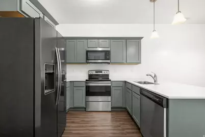 546 N 360 W, Vineyard, UT 84059 - Photo 6