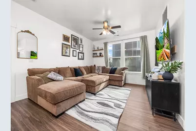 546 N 360 W, Vineyard, UT 84059 - Photo 4