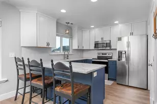 414 N 1322 E, Lehi, UT 84043 - Photo 2