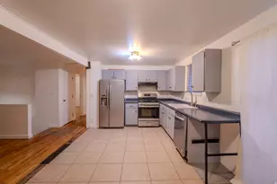 10522 S Amaryllis St, Sandy, UT 84094 - Photo 4