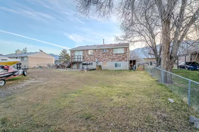 10522 S Amaryllis St, Sandy, UT 84094 - Photo 26