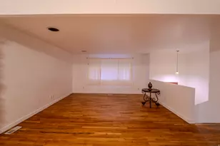 10522 S Amaryllis St, Sandy, UT 84094 - Photo 8