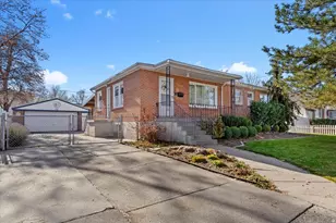 119 W 5878 S, Murray, UT 84107 - Photo 2