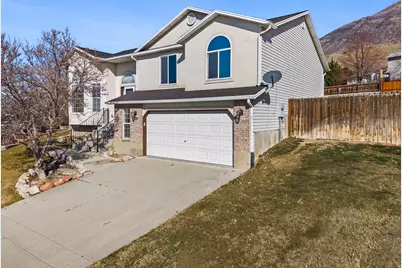 429 E 1600 N, Pleasant Grove, UT 84062 - Photo 2