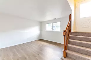 111 E Center N, Clearfield, UT 84015 - Photo 6