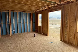 639 E Ryegrass Dr, Eagle Mountain, UT 84005 - Photo 6