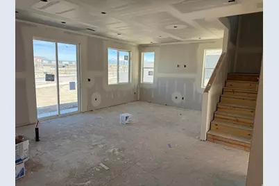 639 E Ryegrass Dr #307, Eagle Mountain, UT 84005 - Photo 4