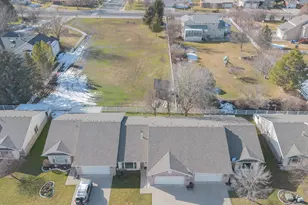 289 N Mountain View Ln, Providence, UT 84332 - Photo 16