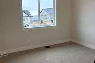 656 E Mountain Rd N, North Ogden, UT 84414 - Photo 10