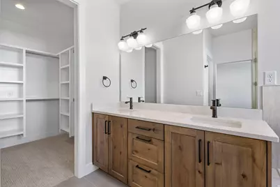 656 E Mountain Rd N, North Ogden, UT 84414 - Photo 16